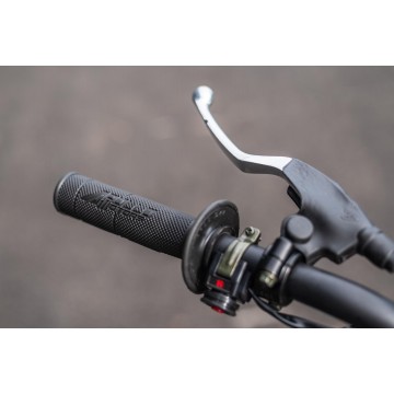 Leramotors By Apollo THUNDER 125cc 17/14 E-Start Zelená
